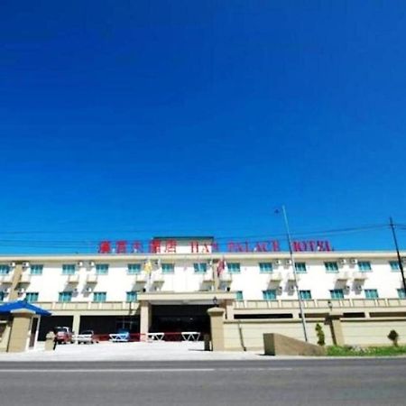 โรงแรม ฮาน พาเลซ เซมโปร์นา เซมปอร์นา ภายนอก รูปภาพ
